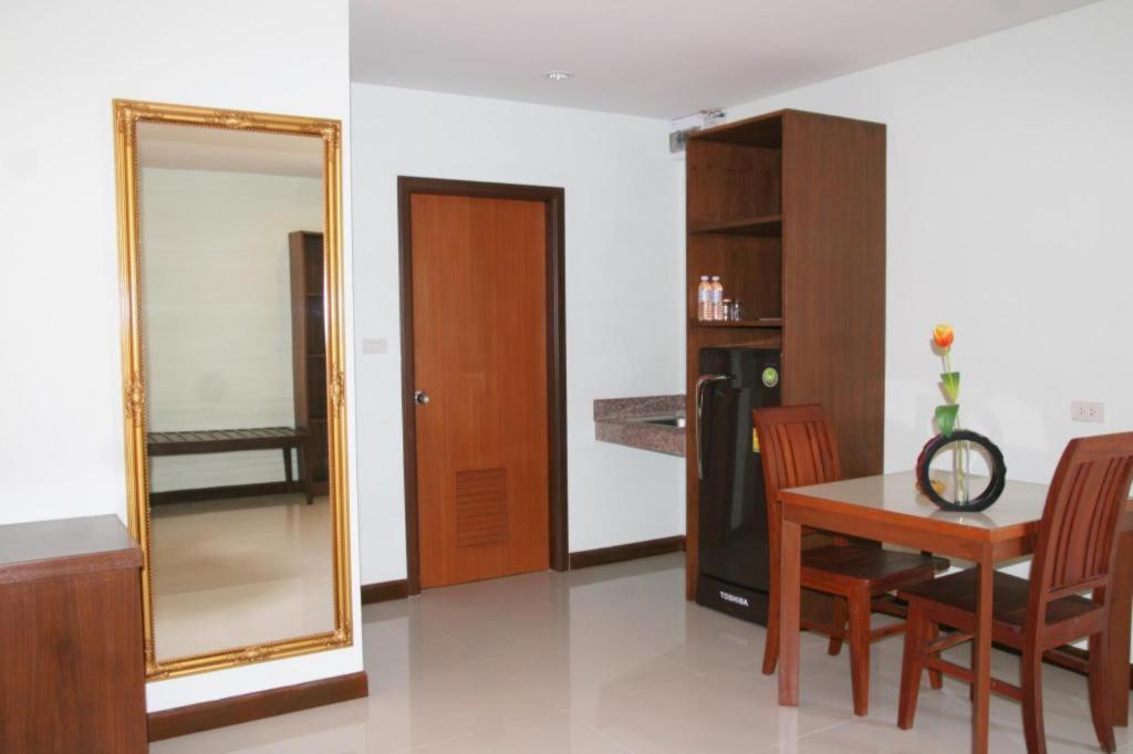 Siam Platinum Pattaya Hotel Exterior photo