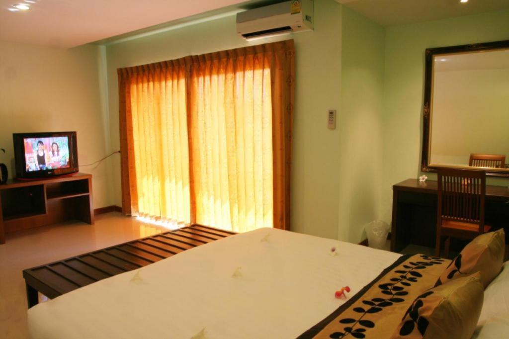 Siam Platinum Pattaya Hotel Exterior photo