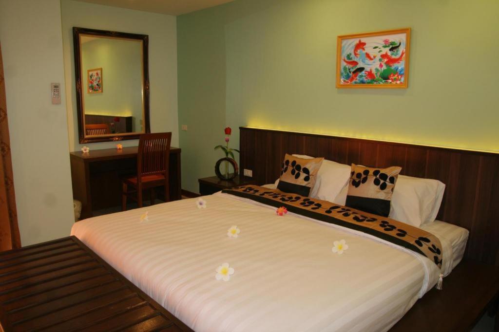 Siam Platinum Pattaya Hotel Exterior photo