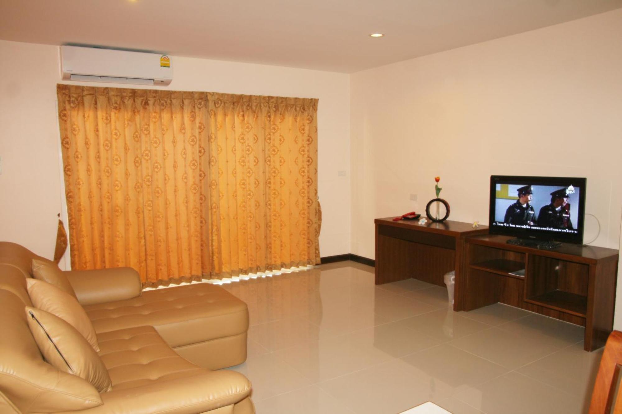 Siam Platinum Pattaya Hotel Exterior photo